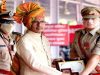मुख्यमंत्री श्री चौहान द्वारा पदक विजेता पुलिस अधिकारियों को पुरस्कर वितरित